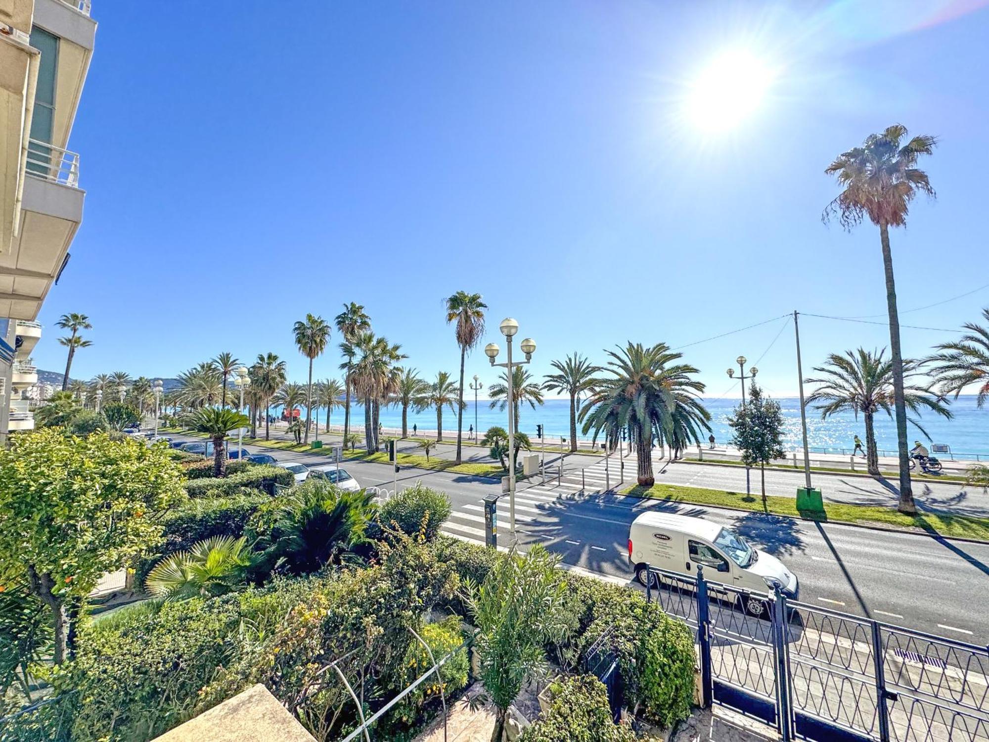 Promenade Holiday - Suffren Beach Niza Exterior foto